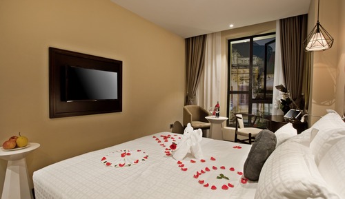 Deluxe Double or Twin Room, City View