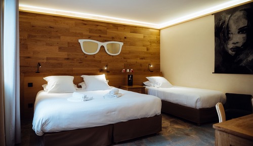 Triple Room