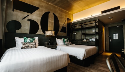 Deluxe Room, 2 Twin Beds, City View