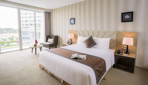 Deluxe Double Room, 1 King Bed, Non Smoking, Sea View
