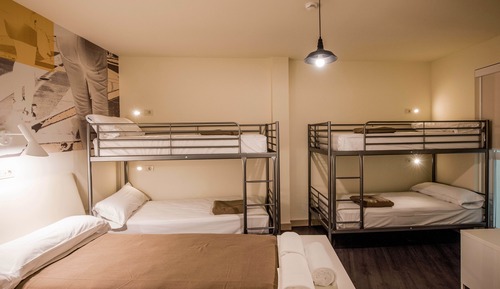 Sextuple Room