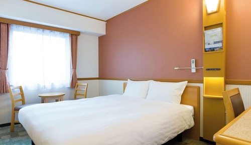 Standard Room, Smoking