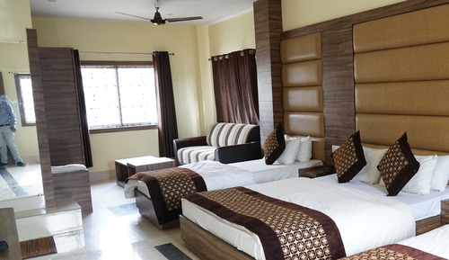 Comfort Triple Room