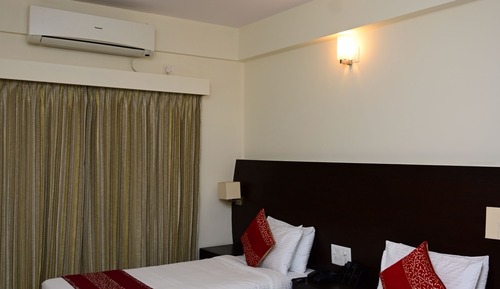 Executive Room, City View