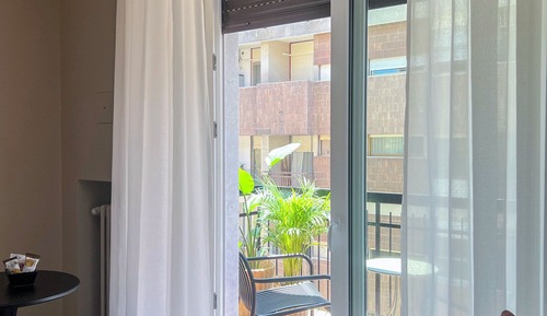 Deluxe Triple Room, Balcony, City View