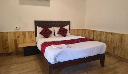 Classic Double Room
