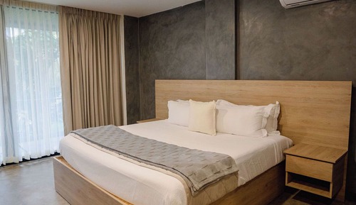 Standard Room, Balcony, Garden View