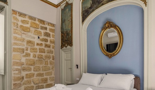 Luxury Quadruple Room, Balcony, City View