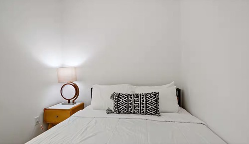 Luxury Apartment, 2 Bedrooms, Pets Allowed, City View
