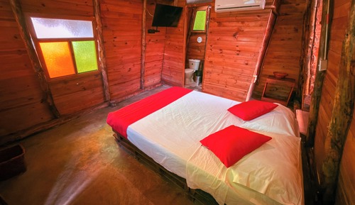 Deluxe Tent