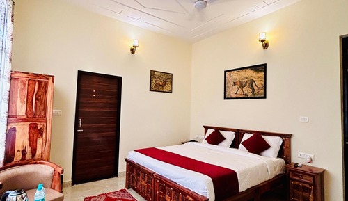 Deluxe Double Room, Patio, Garden View