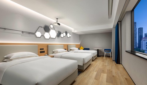 Deluxe Room, Multiple Beds, Non Smoking (Recreation)