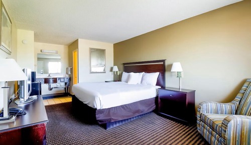 Room, 2 Queen Beds, Non Smoking
