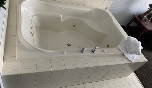 Executive Suite, 1 King Bed with Sofa bed, Jetted Tub