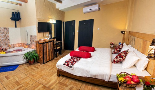 Superior Room, 1 Bedroom, Hill View