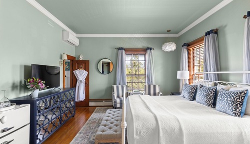 Deluxe Room, 1 King Bed