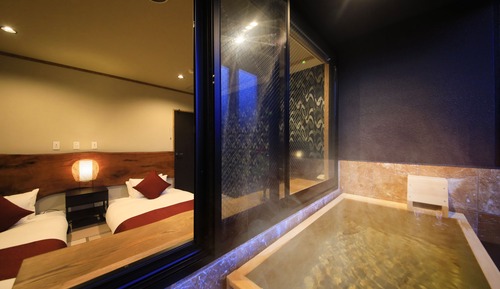 Standard Twin Room, Multiple Beds, Private Bathroom, Mountain View