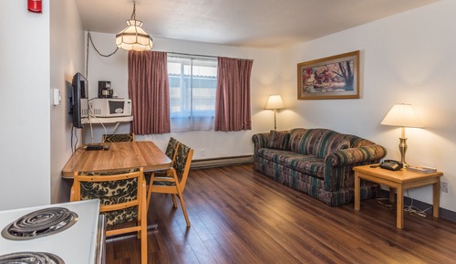 Family Suite, Multiple Beds, Kitchen