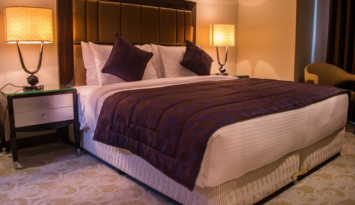 Grand Room, 1 King Bed