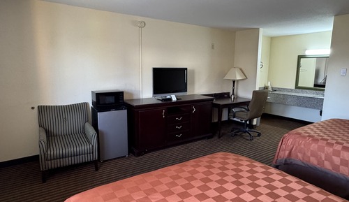 Double Room, 2 Bedrooms