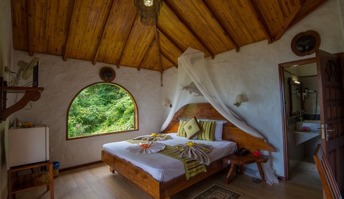 Standard Room, Non Smoking, Partial Ocean View