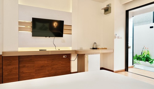 Deluxe Double Room, Garden View