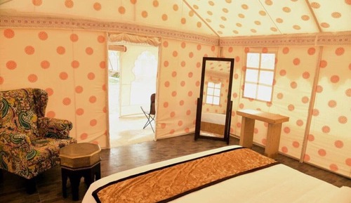 Luxury Room