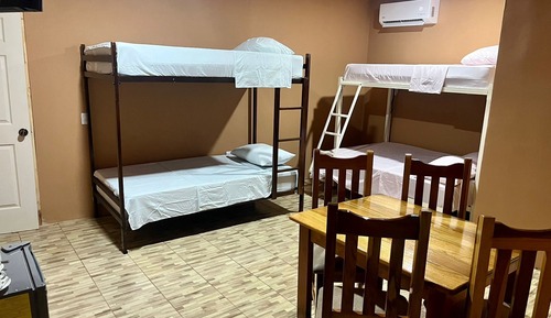 Quadruple Room, Mountain View