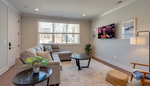 House (1 Bedroom)