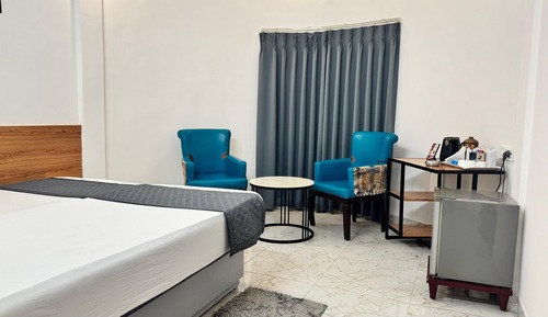 Deluxe Quadruple Room