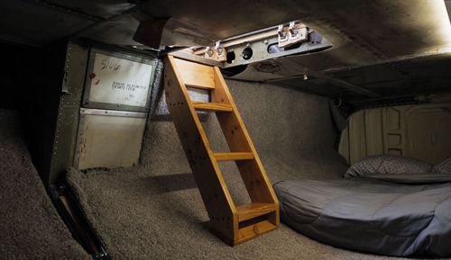 DC-9 Airplane House, Entire Home