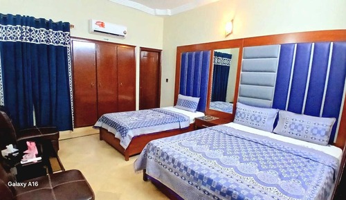 Comfort Triple Room