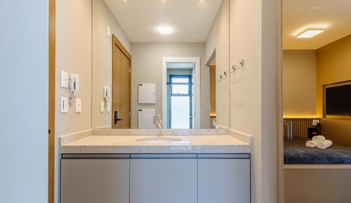 Basic Apartment