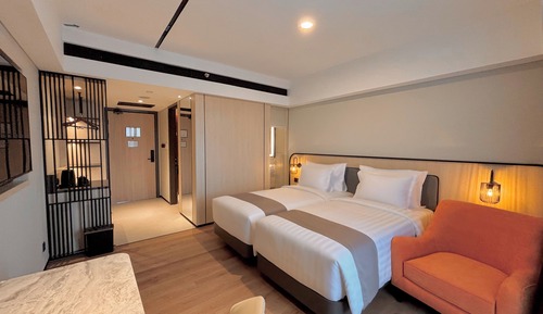 Premier Twin Room, Balcony