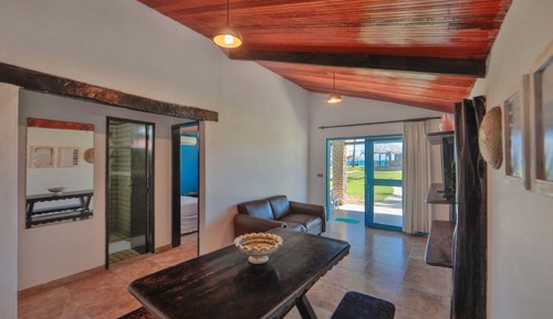 House, Sea View