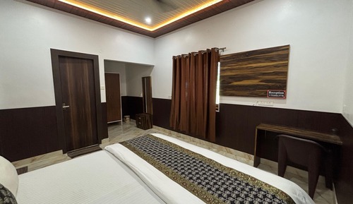 Deluxe 2 Double Bed Room