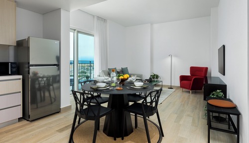 Deluxe Apartment