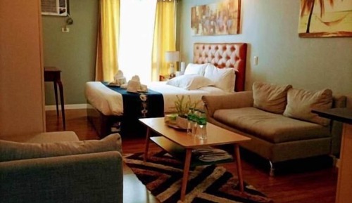 Deluxe Studio Suite