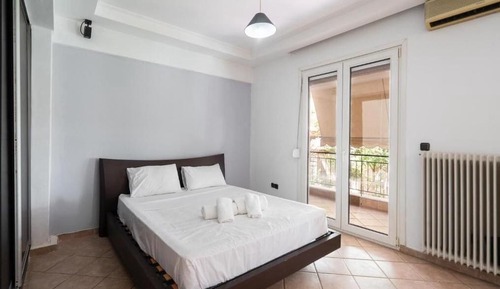 Premium Apartment, Balcony, City View