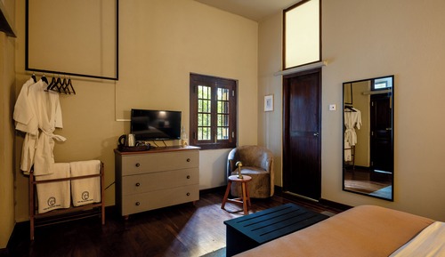 Mackwoods - Deluxe King Room