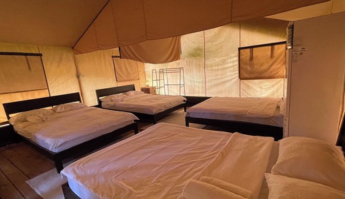 Grand Cabin