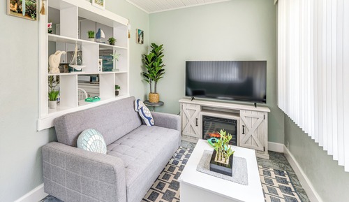 Apartment (1 Bedroom)