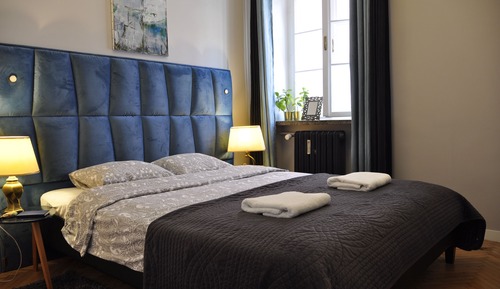 Apartment (6)