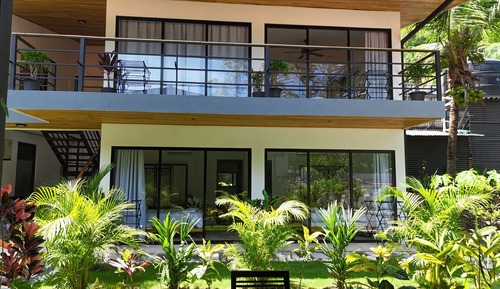 Deluxe Room, Patio, Garden View