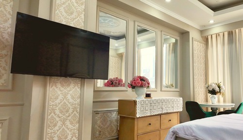 Classic Double Room, City View