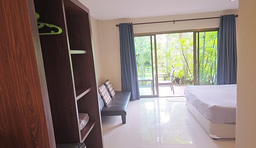 Double Room, Balcony