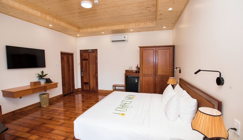 Deluxe Double Room, Pool View