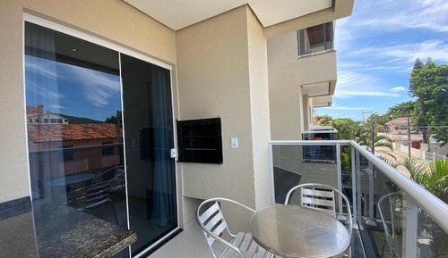 Family Apartment, 2 Bedrooms, Beachside