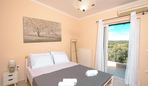 Family Apartment, Garden View
