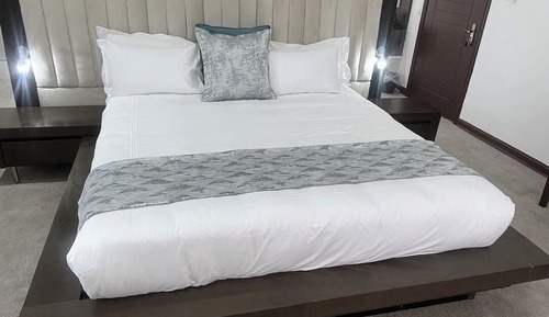 Deluxe Double Room, 1 King Bed, Private Bathroom, Pool View